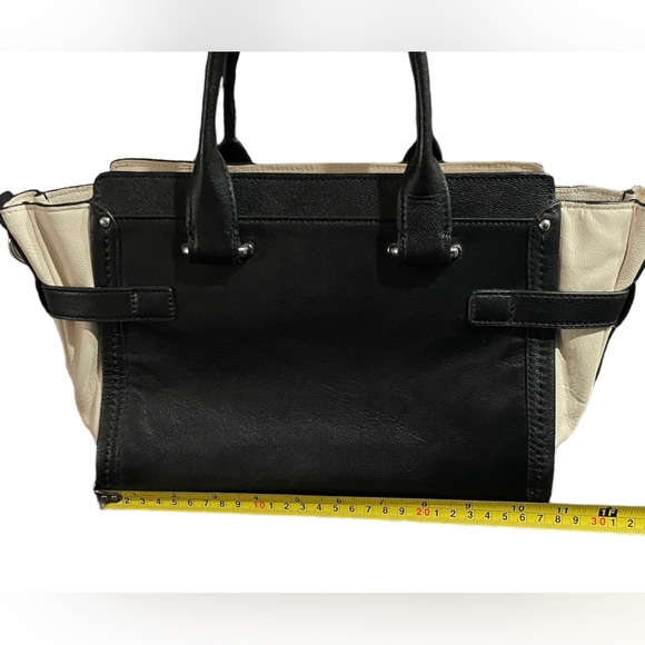 Coach Black And Beige Leather Satchel - Picture 11 of 14